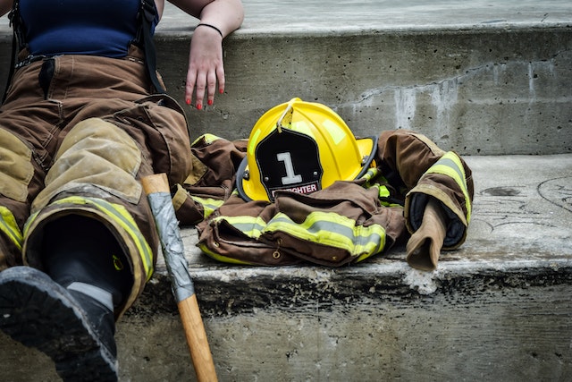 provide-safety-training-as-necessary-safety-of-employees-in-uk-commercial-buildings
