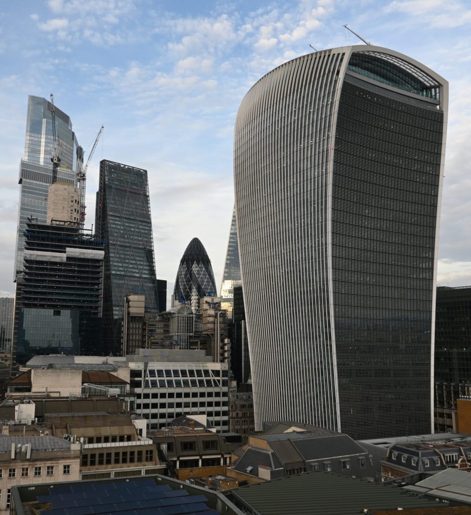 fenchurch-20-walkie-talkie-and-cheesegrater-london-skyline